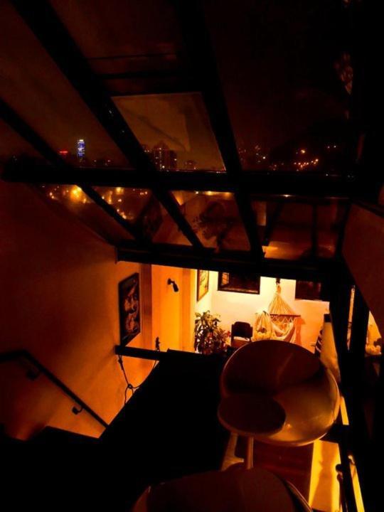 Bed&Breakfast Chorro De Quevedo Богота Стая снимка