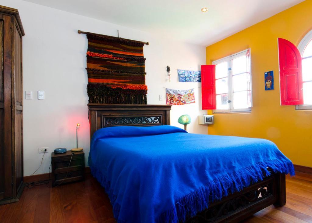 Bed&Breakfast Chorro De Quevedo Богота Стая снимка